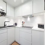 Cosy Flat In Brussel Center דירה Mellet